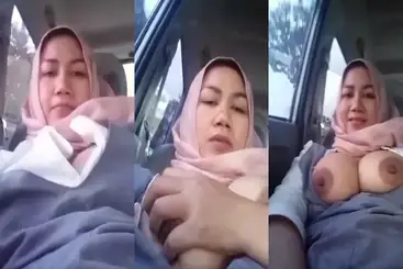 Tante Jilbab Pamer Toket Gede Naik Mobil Sampe Basah
